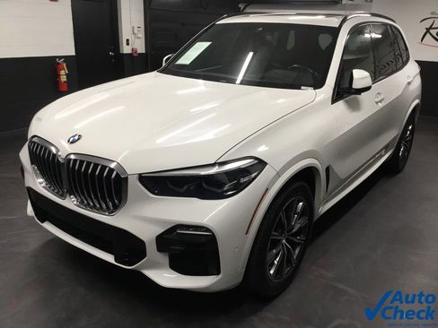 Used 2019 BMW X5 xDrive40i w/ M Sport Package image 6