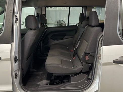 Used 2017 Ford Transit Connect XL FWD image 22