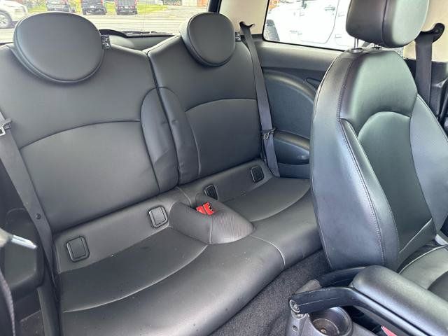 Used 2013 MINI Cooper Hardtop FWD image 18