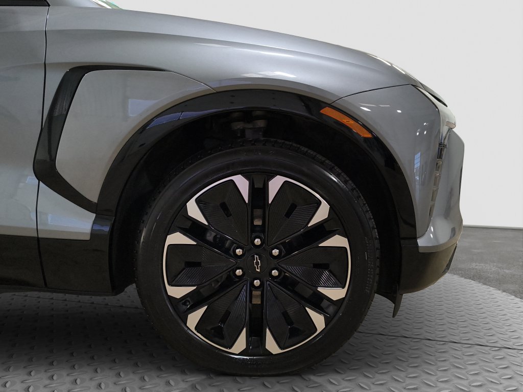 Used 2024 Chevrolet Blazer EV RS AWD/4WD image 16