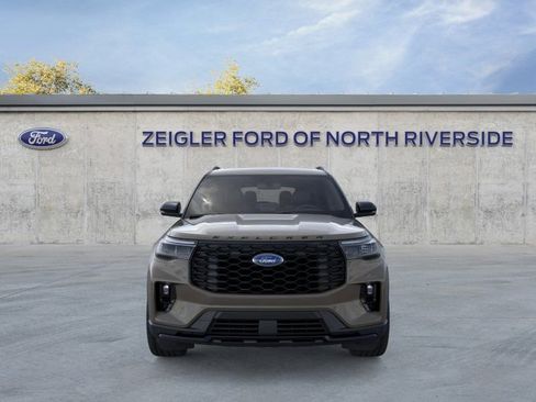 New 2026 Ford Explorer ST-Line w/ ST-Line Street Pack AWD/4WD image 6