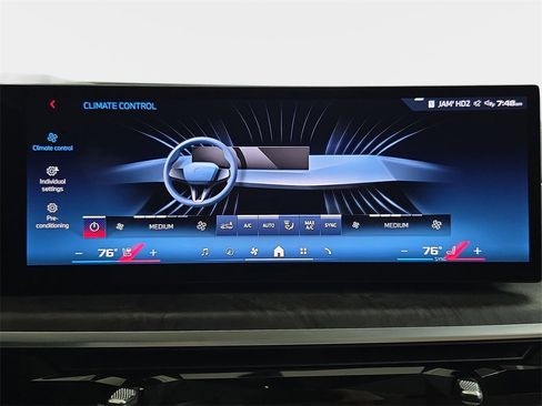 Used 2024 BMW X5 M60i image 25