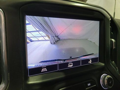 Used 2022 GMC Sierra 2500 AT4 image 9