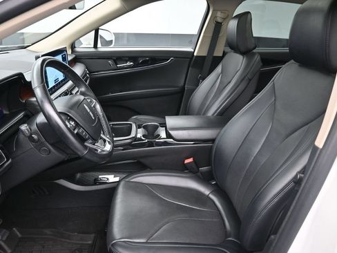 Used 2022 Lincoln Nautilus Reserve w/ Cargo Utility Package AWD/4WD image 24
