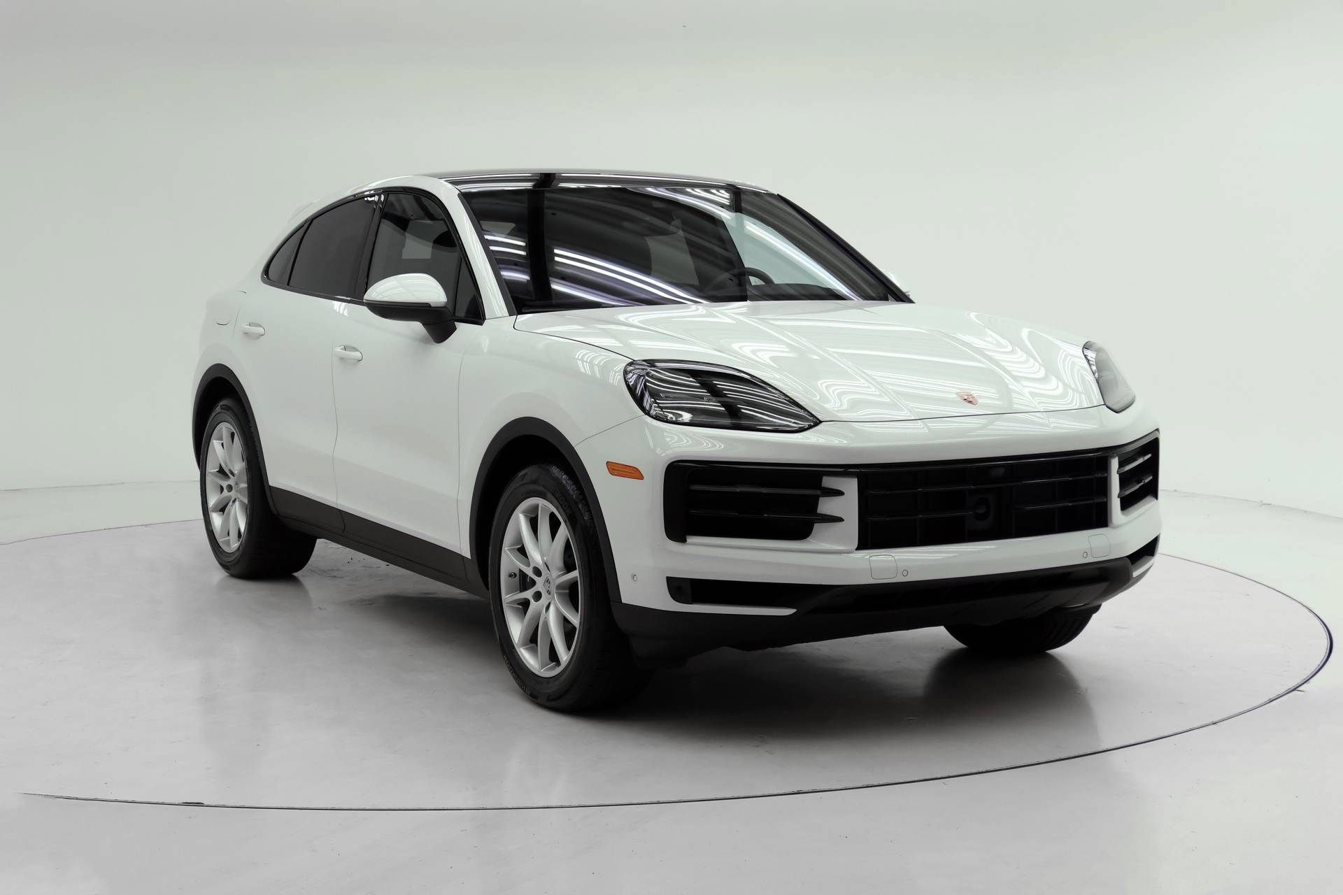 Used 2026 Porsche Cayenne Coupe AWD/4WD image 9