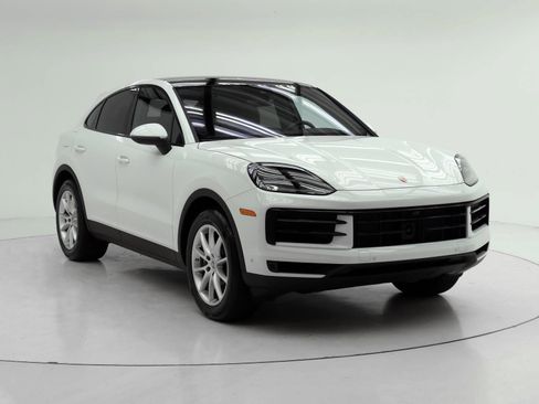 Used 2026 Porsche Cayenne Coupe AWD/4WD image 9