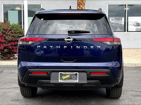 New 2026 Nissan Pathfinder SV image 3