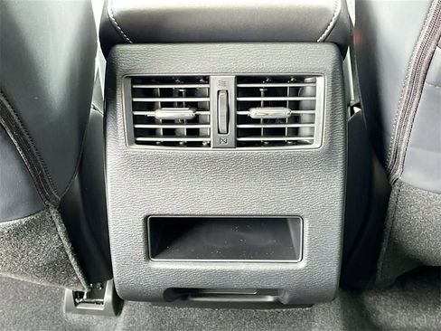 New 2025 Mitsubishi Outlander Trail Edition image 31