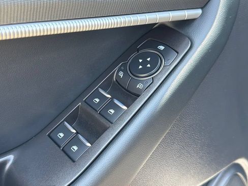 Used 2026 Ford Explorer ST-Line RWD image 23