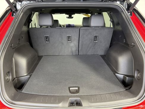 Certified 2024 Chevrolet Blazer RS w/ Driver Confidence II Package image 14