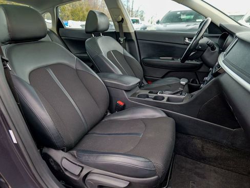 Used 2019 Kia Optima S w/ S Panoramic Sunroof Package image 37