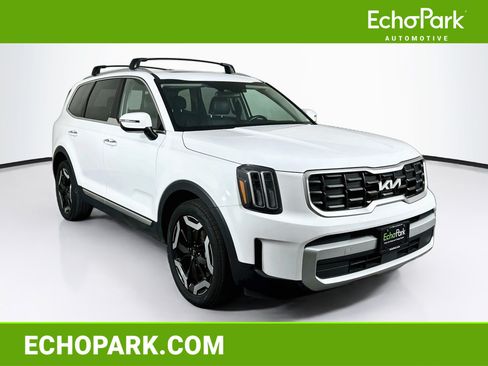 Used 2025 Kia Telluride S AWD/4WD image 1