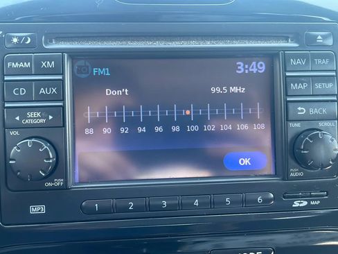 Used 2012 Nissan Juke SV image 23