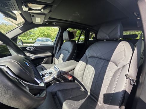 Used 2025 BMW X5 xDrive40i image 14