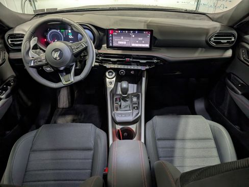 Used 2024 Dodge Hornet R/T w/ R/T Blacktop Package image 10