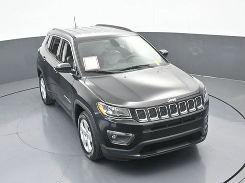 Used 2019 Jeep Compass Latitude w/ Popular Equipment Group image 52