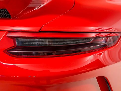 Used 2018 Porsche 911 GT3 w/ Sport Chrono Package image 42