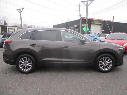 Used 2018 MAZDA CX-9 Touring image 5