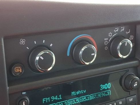 Used 2024 Chevrolet Express 2500 w/ Driver Convenience Package image 20