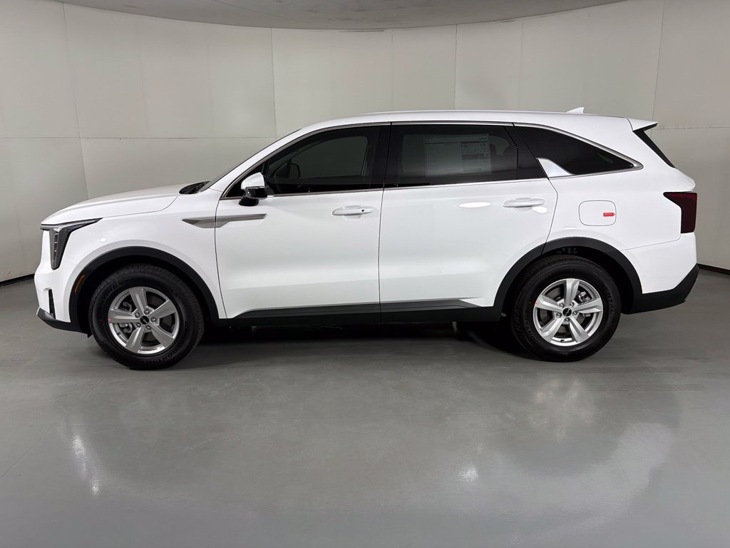 New 2026 Kia Sorento LX FWD image 5
