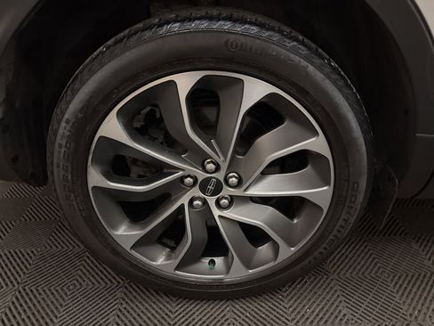 Used 2021 Lincoln Nautilus Reserve image 28