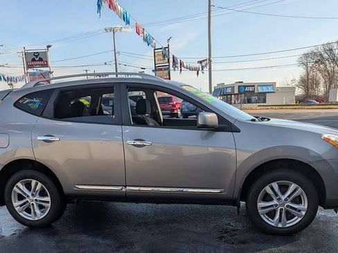 Used 2013 Nissan Rogue SV image 5