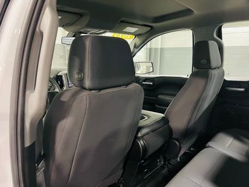 Used 2020 Chevrolet Silverado 1500 W/T w/ Trailering Package image 23