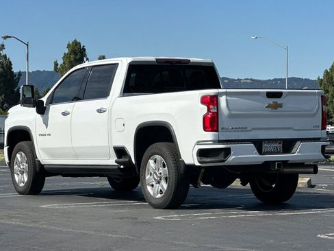 Used 2022 Chevrolet Silverado 3500 LTZ w/ Z71 Chrome Sport Edition AWD/4WD image 6