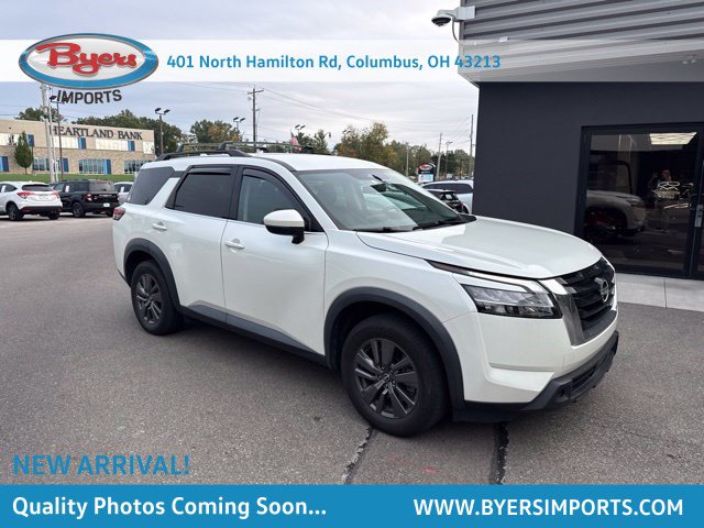 Used 2022 Nissan Pathfinder SV AWD/4WD image 1