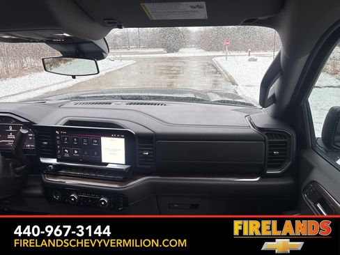 Used 2024 GMC Sierra 1500 Elevation image 33