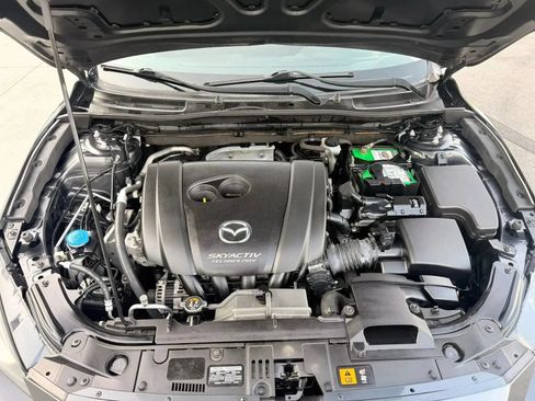Used 2015 MAZDA MAZDA3 i Sport FWD image 16