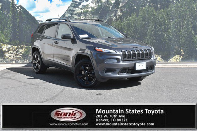 Used 2017 Jeep Cherokee Sport AWD/4WD image 1
