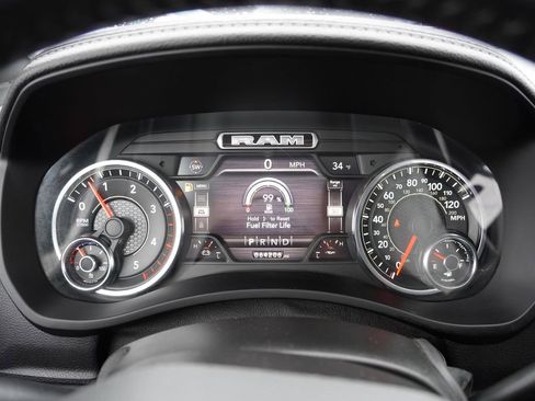 Used 2021 RAM 2500 Laramie image 39