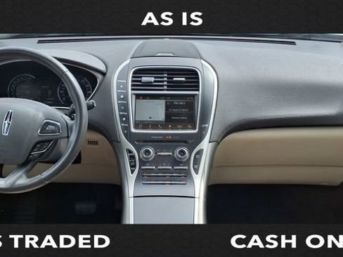 Used 2017 Lincoln MKX Reserve FWD image 19