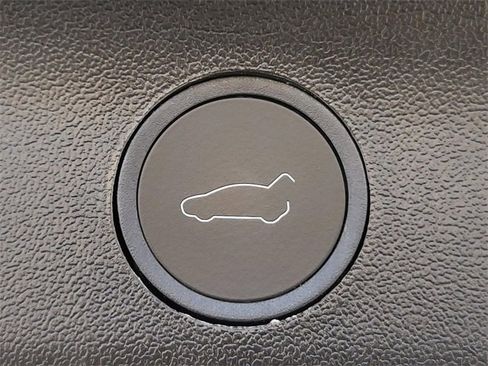 Used 2023 Tesla Model Y Long Range image 11