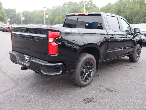 New 2026 Chevrolet Silverado 1500 RST w/ Redline Edition AWD/4WD image 25
