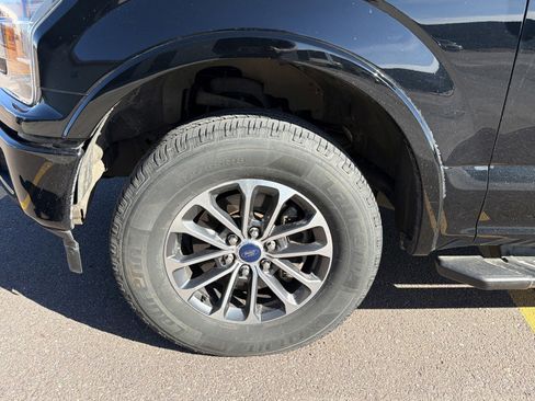 Used 2018 Ford F150 XLT w/ Equipment Group 302A Luxury image 9