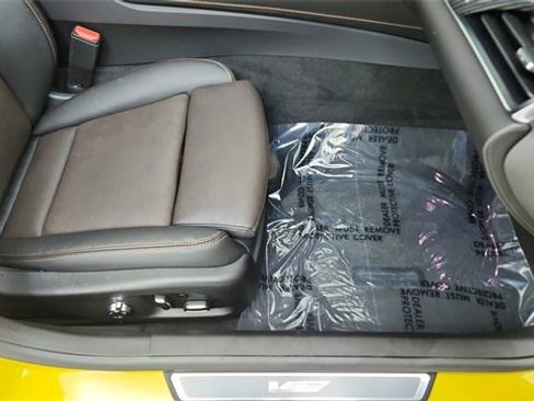 Used 2025 Cadillac CT5 V w/ Technology Package image 23