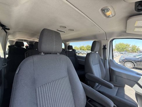 Used 2015 Ford Transit 350 XLT RWD image 18