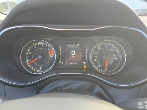 Used 2020 Jeep Cherokee Latitude Plus image 20