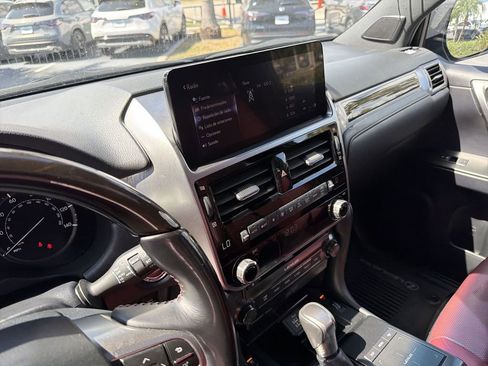 Used 2023 Lexus GX 460 Premium AWD/4WD image 22