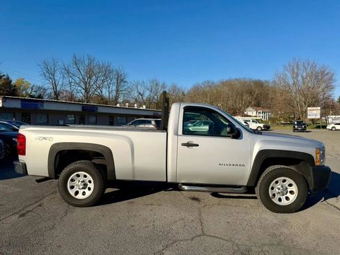 Used 2013 Chevrolet Silverado 1500 W/T w/ Snow Plow Prep Package image 9