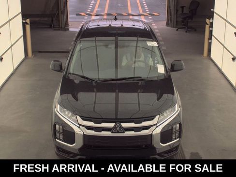 Used 2025 Mitsubishi Outlander Sport AWD image 2
