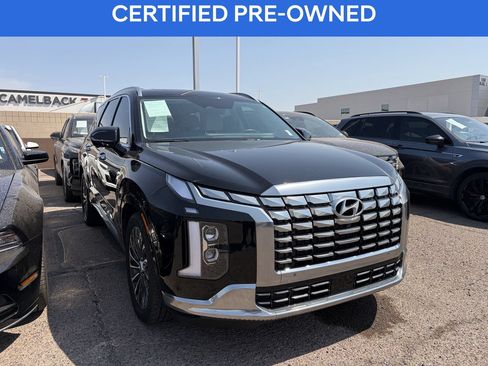 Used 2024 Hyundai Palisade Calligraphy AWD/4WD image 2