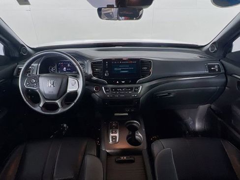 Used 2023 Honda Passport TrailSport image 27