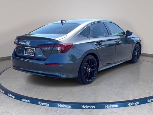 Used 2025 Honda Civic Sport image 6