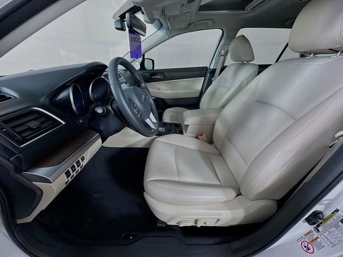 Used 2017 Subaru Outback 2.5i Limited image 24