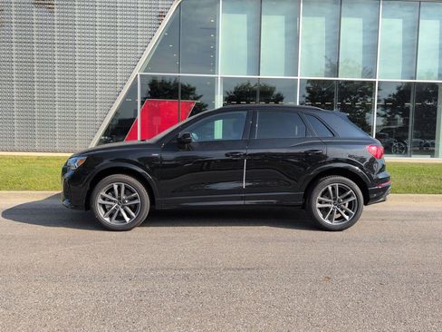 New 2025 Audi Q3 2.0T Premium image 31