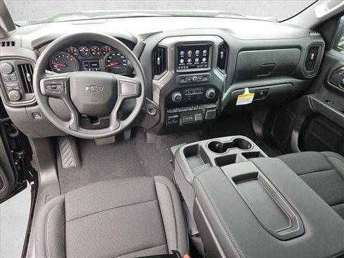 New 2026 Chevrolet Silverado 1500 Custom Trail Boss w/ LPO, Dark Essentials Package image 14