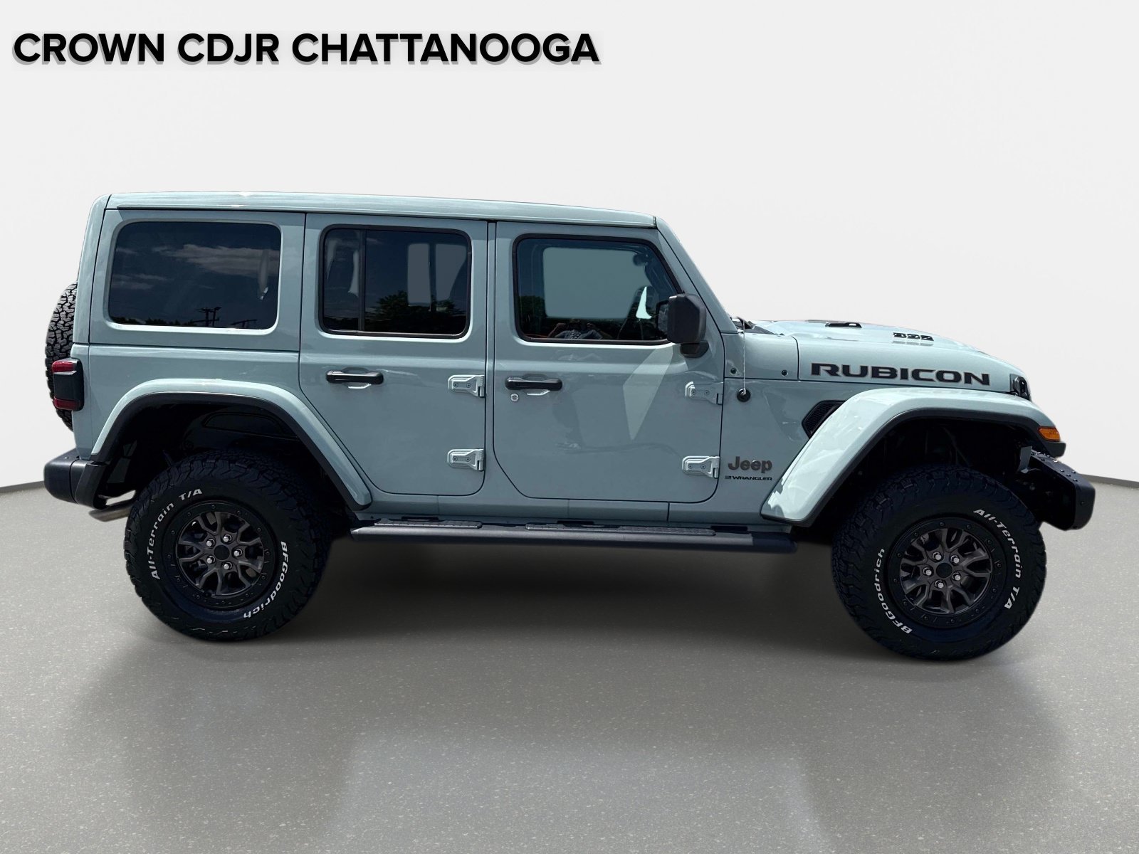 Used 2023 Jeep Wrangler Unlimited Rubicon 392 w/ Trailer Tow Package AWD/4WD image 3